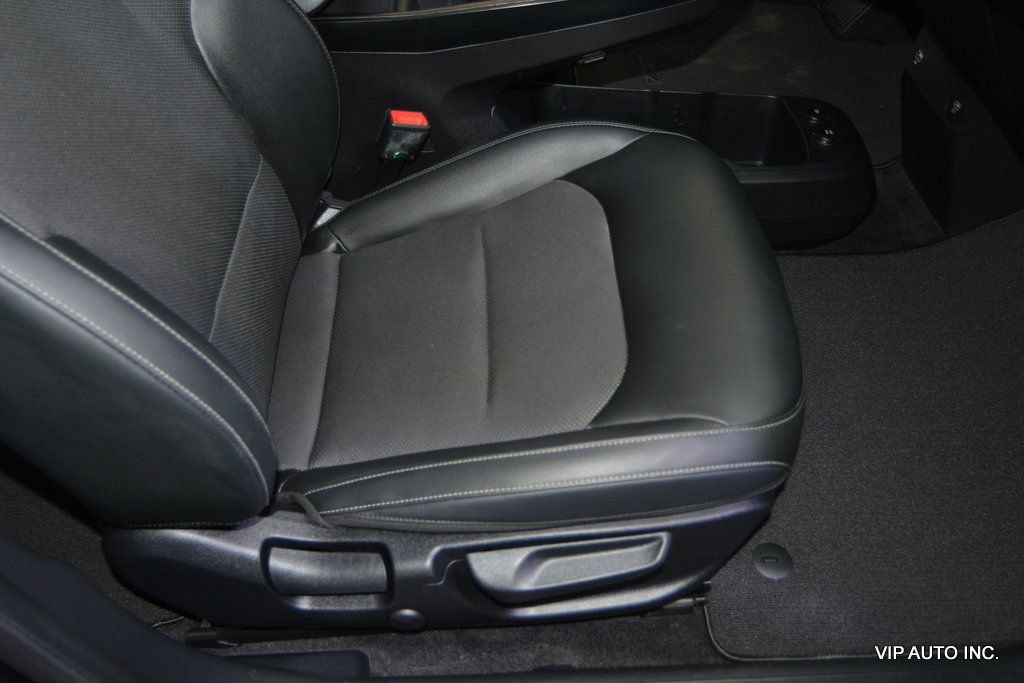 Used 2022 Kia EV6 Light RWD image 20