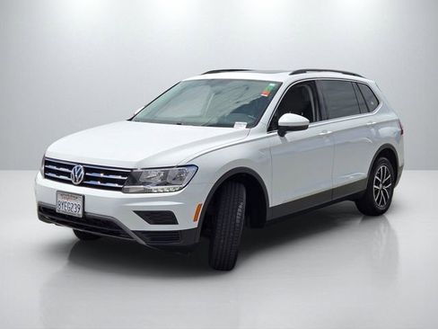 Used 2021 Volkswagen Tiguan S FWD image 8