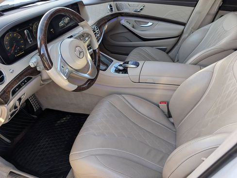 Certified 2018 Mercedes-Benz S 560 4MATIC Sedan image 11