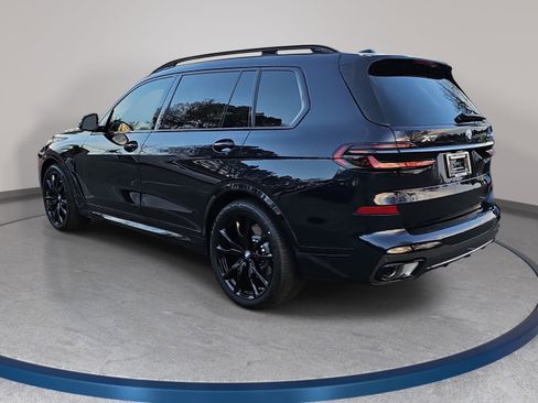 New 2026 BMW X7 xDrive40i image 7
