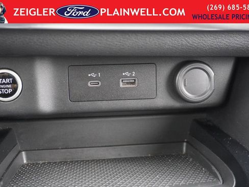 Used 2023 Nissan Rogue SV image 21