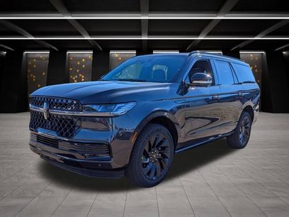 New 2026 Lincoln Navigator Reserve w/ Jet Appearance Package