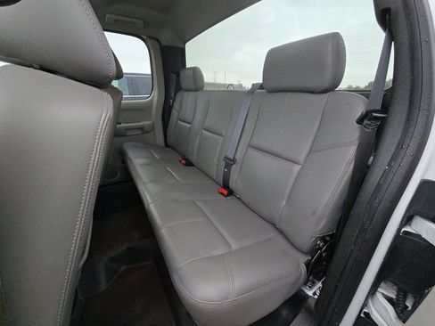 Used 2013 GMC Sierra 2500 W/T image 16