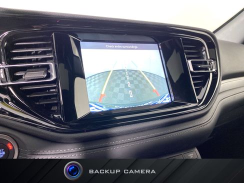 Used 2024 Dodge Durango SXT image 5