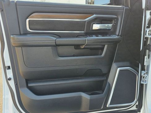 Used 2022 RAM 3500 Laramie image 14