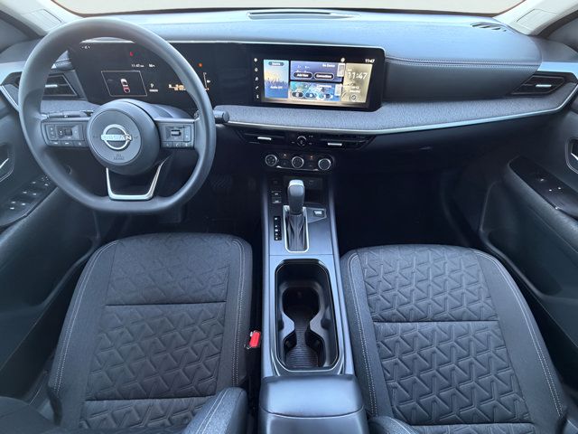 Certified 2025 Nissan Kicks SV FWD image 22