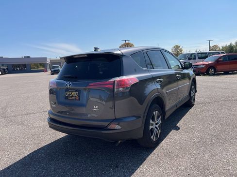 Used 2017 Toyota RAV4 LE w/ All Weather Liner Package AWD/4WD image 9