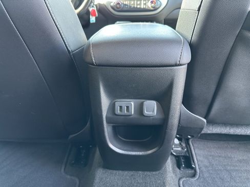 Used 2018 Chevrolet Colorado ZR2 image 52