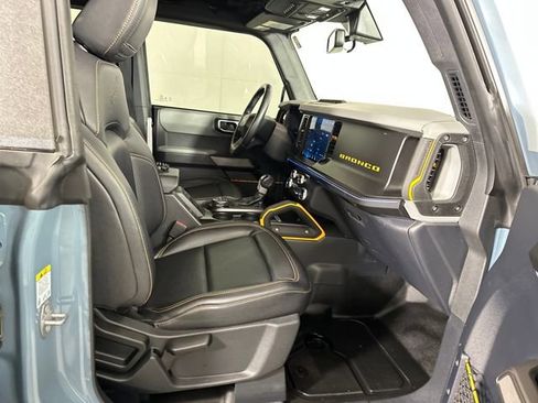 Used 2022 Ford Bronco Badlands w/ Sasquatch Package image 30