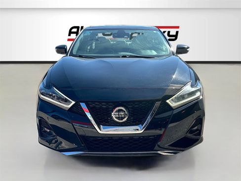 Used 2023 Nissan Maxima SR w/ Sport Mat Group image 2