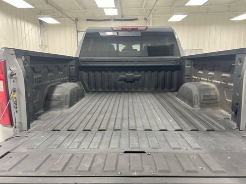 Used 2024 Chevrolet Silverado 1500 LT Trail Boss w/ Convenience Package II AWD/4WD image 25