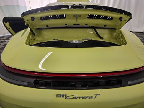 Certified 2025 Porsche 911 Carrera T RWD image 12