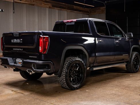 Used 2022 GMC Sierra 1500 Denali Ultimate image 10