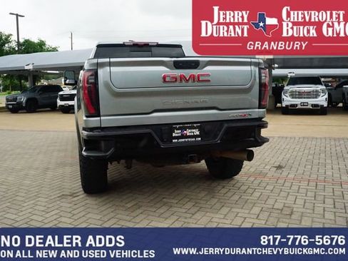 Used 2024 GMC Sierra 2500 AT4X AWD/4WD image 6