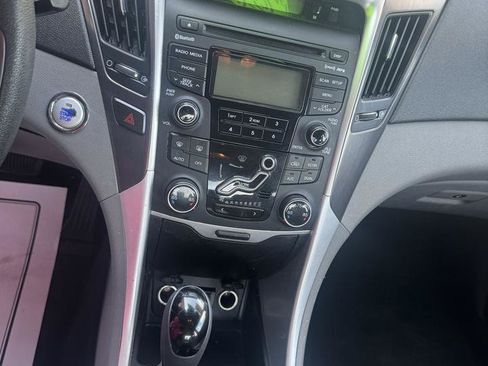 Used 2013 Hyundai Sonata Hybrid FWD image 10