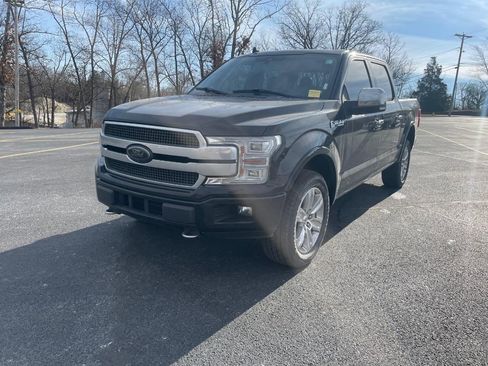 Used 2019 Ford F150 Platinum w/ Equipment Group 701A Luxury image 28