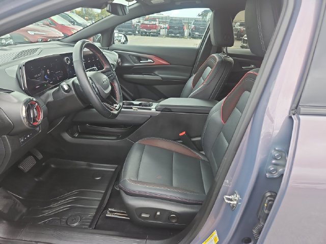 Used 2024 Chevrolet Equinox EV RS w/ LPO, Trailering Package FWD image 10