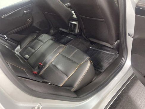 Used 2015 Chevrolet Impala LTZ FWD image 15