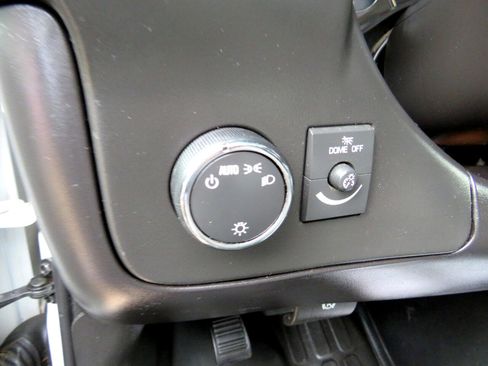 Used 2014 Chevrolet Express 2500 2500 Cargo image 11