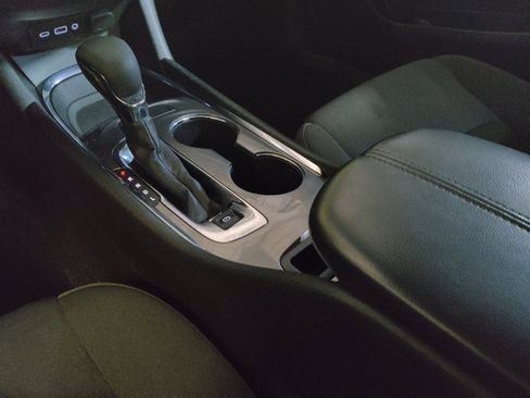Used 2023 Chevrolet Malibu LT FWD image 26