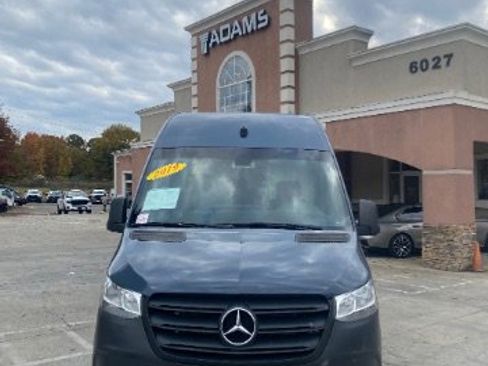 Used 2019 Mercedes-Benz Sprinter 170 image 8