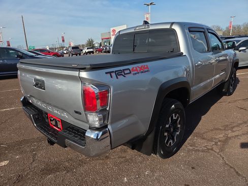 Certified 2023 Toyota Tacoma TRD Off-Road image 3