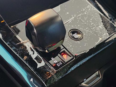 New 2025 Land Rover Range Rover Sport SV Edition Two image 32