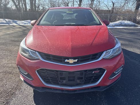 Used 2017 Chevrolet Cruze LT w/ RS Package image 2