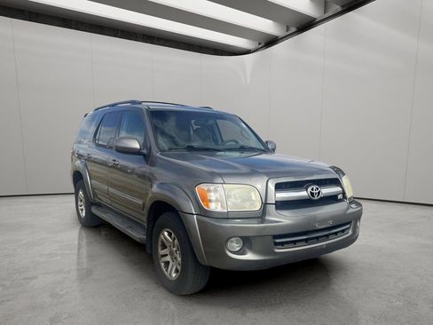 Used 2005 Toyota Sequoia Limited image 5