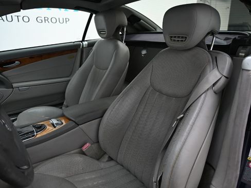 Used 2009 Mercedes-Benz SL 550 w/ Premium I Pkg image 17