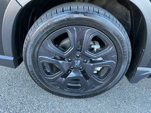 Used 2023 Subaru Ascent Onyx Edition Limited AWD/4WD image 9