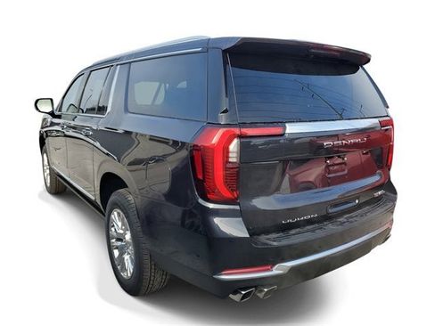 New 2026 GMC Yukon XL Denali w/ Sun & Power Step Package image 4