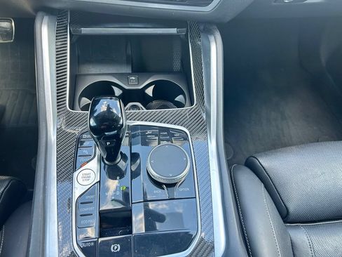 Used 2022 BMW X6 M50i w/ Premium Enhanced Package AWD/4WD image 26