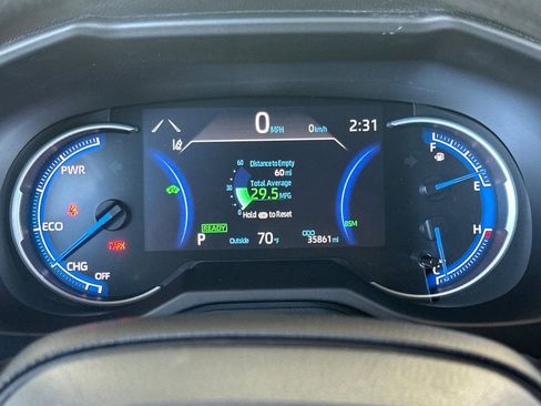 Certified 2023 Toyota RAV4 LE AWD/4WD image 29