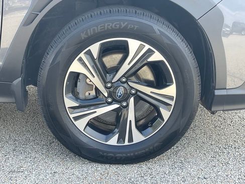 Used 2024 Subaru Crosstrek 2.0i Premium image 9