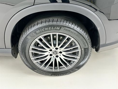 New 2026 Mercedes-Benz GLC 300 GLC 300 image 33