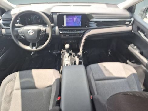 Used 2025 Toyota Camry LE FWD image 27