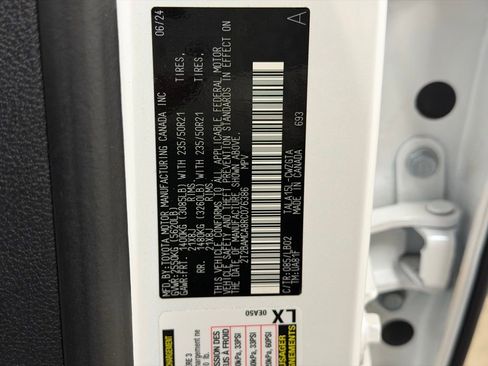 Used 2024 Lexus RX 350 AWD image 39