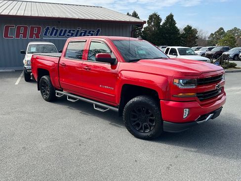 Used 2017 Chevrolet Silverado 1500 LT w/ All Star Edition image 2