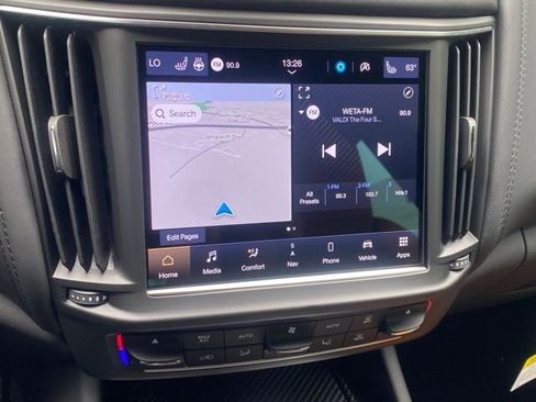 New 2024 Maserati Levante Trofeo image 29