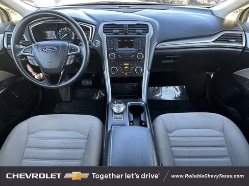 Used 2017 Ford Fusion S image 11