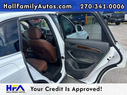 Used 2011 Audi Q5 2.0T Premium image 17