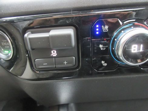 New 2026 GMC Sierra 1500 SLT w/ SLT Premium Plus Package image 21