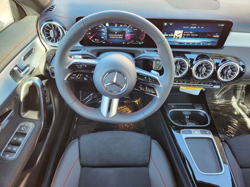 New 2026 Mercedes-Benz CLA 250 4MATIC image 26