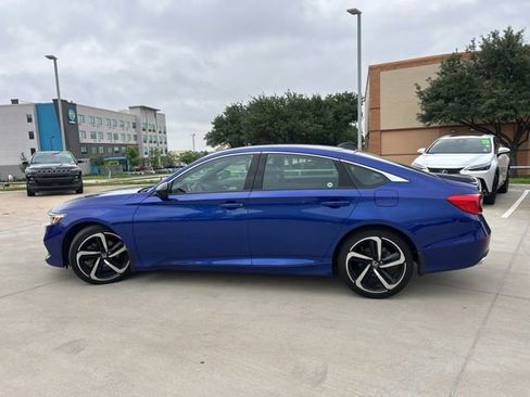 Used 2022 Honda Accord Sport image 6