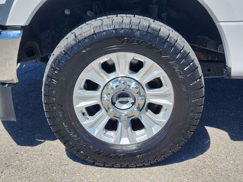 Used 2022 Ford F250 XL w/ STX Appearance Package AWD/4WD image 10