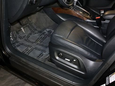 Used 2016 Audi Q5 2.0T Premium AWD/4WD image 23