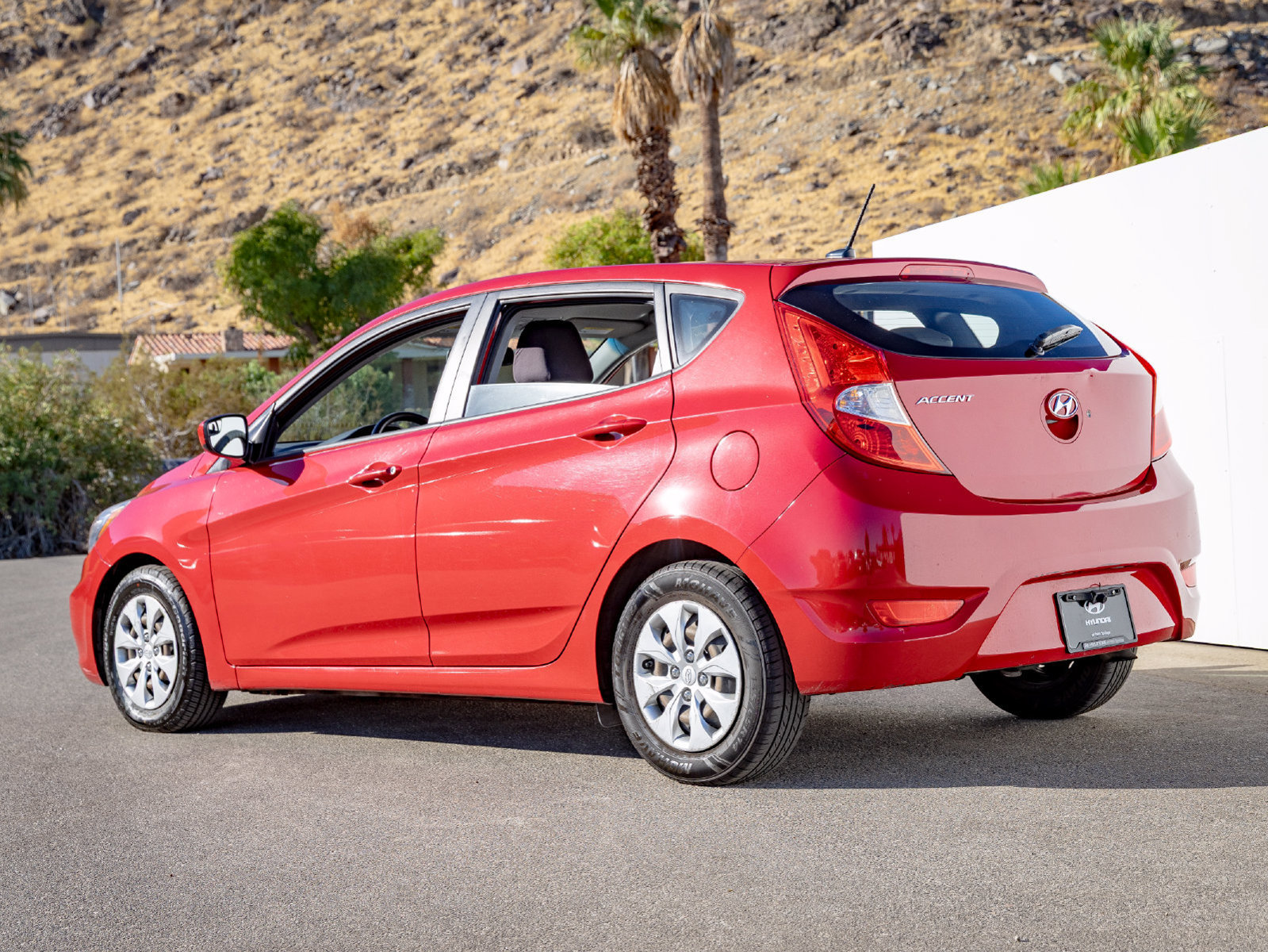 Used 2016 Hyundai Accent SE FWD image 4