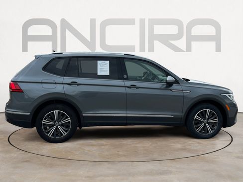 Used 2024 Volkswagen Tiguan Wolfsburg Edition FWD image 11