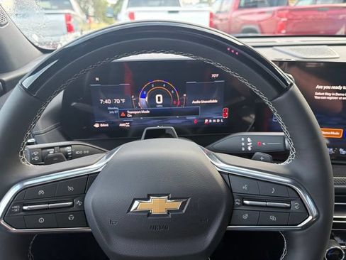 New 2026 Chevrolet Traverse High Country AWD/4WD image 16